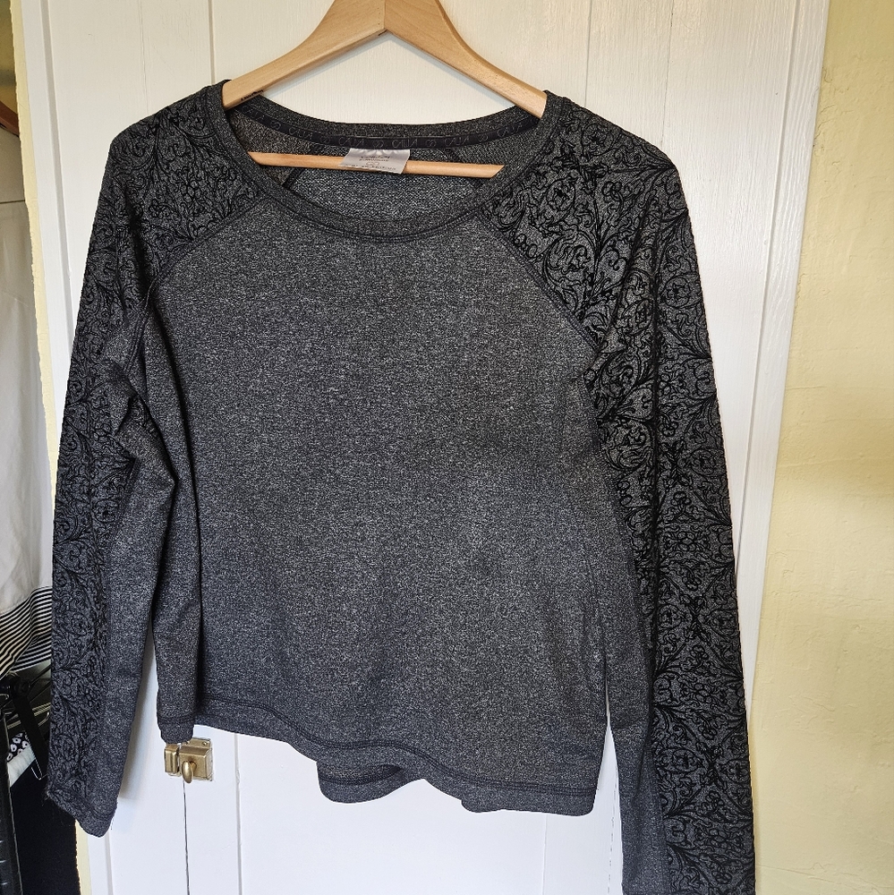 CALIA LIMITED EDITION WOMENS  PULLOVER VELVET PIECED CAVIAR GRAY/BLK SZ M